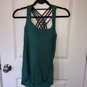 Lululemon top